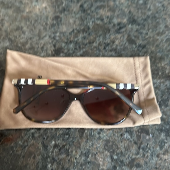 Burberry Women’s Sunglasses - Picture 2 of 3